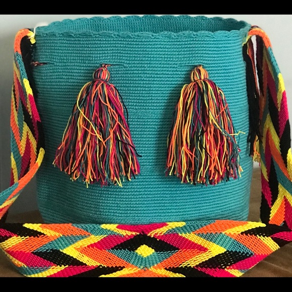Wayuu Tribe Handbags - Wayuu Mochila Bags! Size L